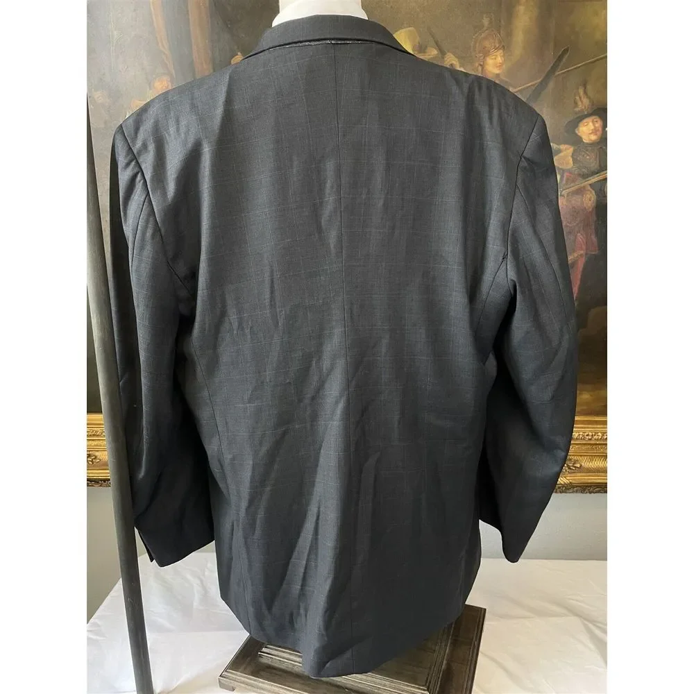 Vitali 50L 40 x 28 3pc Dark Gray Subtle Windowpane 4Btn Suit‎ Vest Waistcoat
